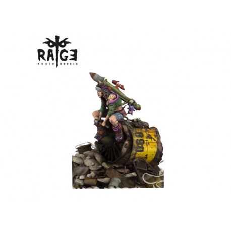 CRASH LANDING (90 mm scale)