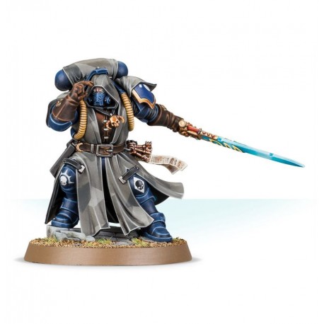 ARCHIVISTE PRIMARIS EN ARMURE PHOBOS