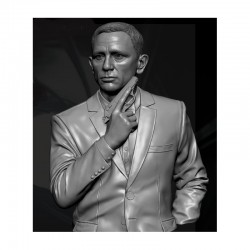 JAMES BOND (D. Craig)